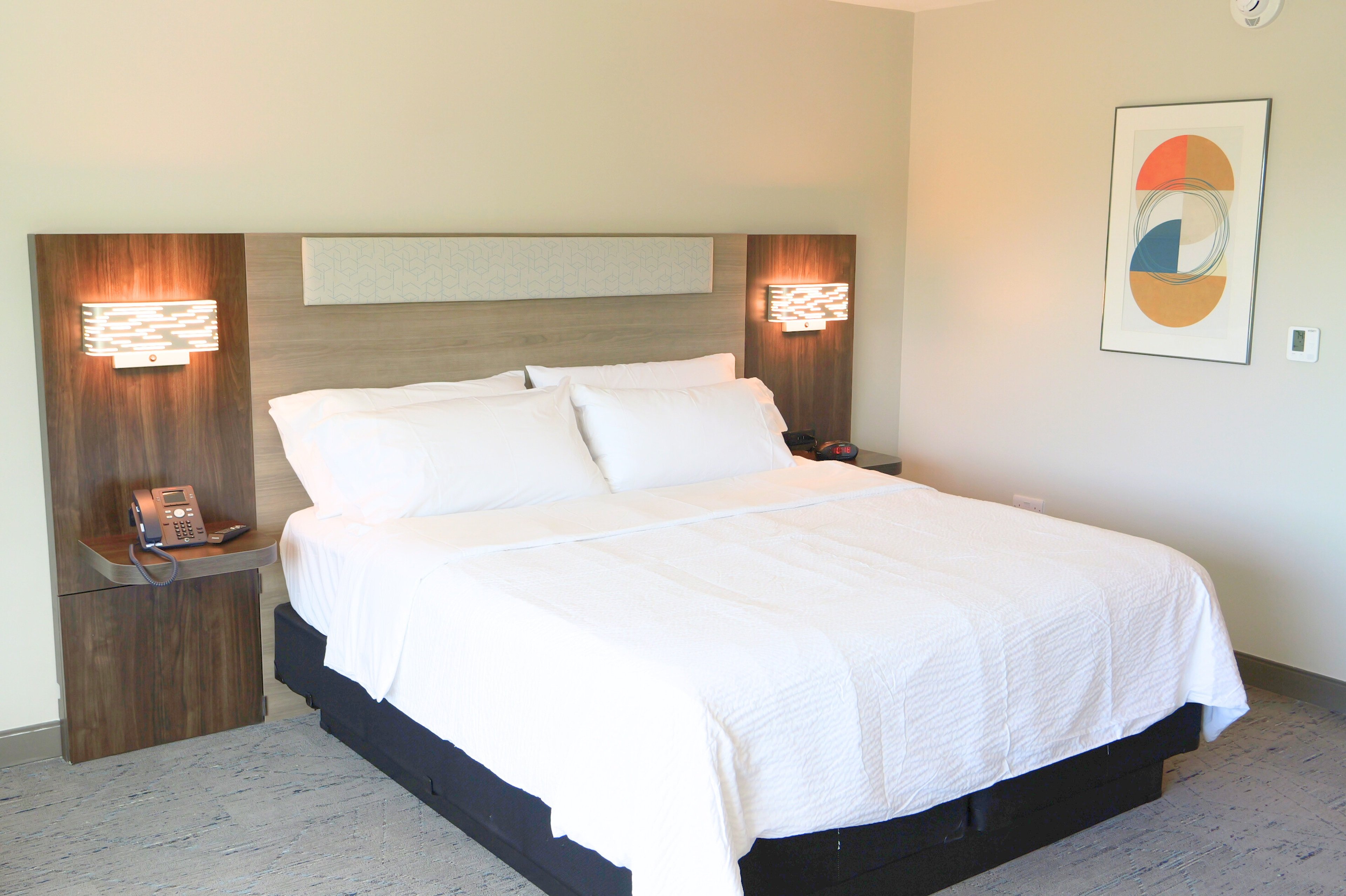 Holiday Inn Express & Suites DIAMOND 21/59