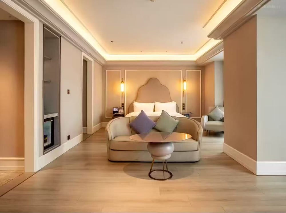 Mercure Shanghai Waigaoqiao Free Trade Zone 21/45