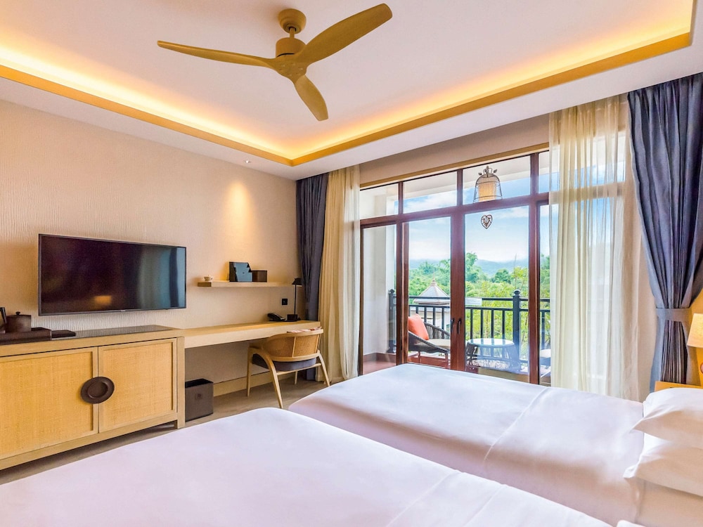 Angsana Xishuangbanna 8/50