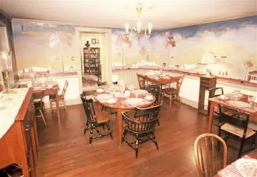 The Brafferton Inn 56/66