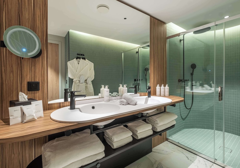 Radisson Hotel Reims 30/31
