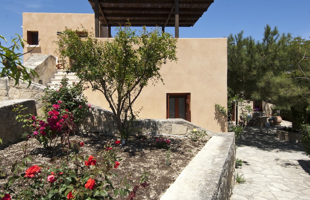 Scalani Hills Residences 30/34