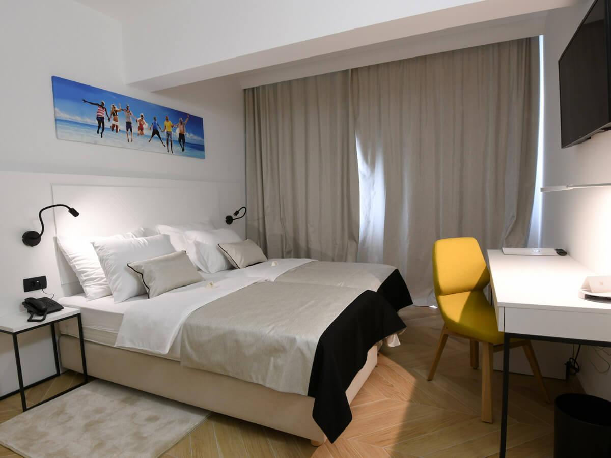 1 Bedroom, Apartment, Sea Side, Balcony