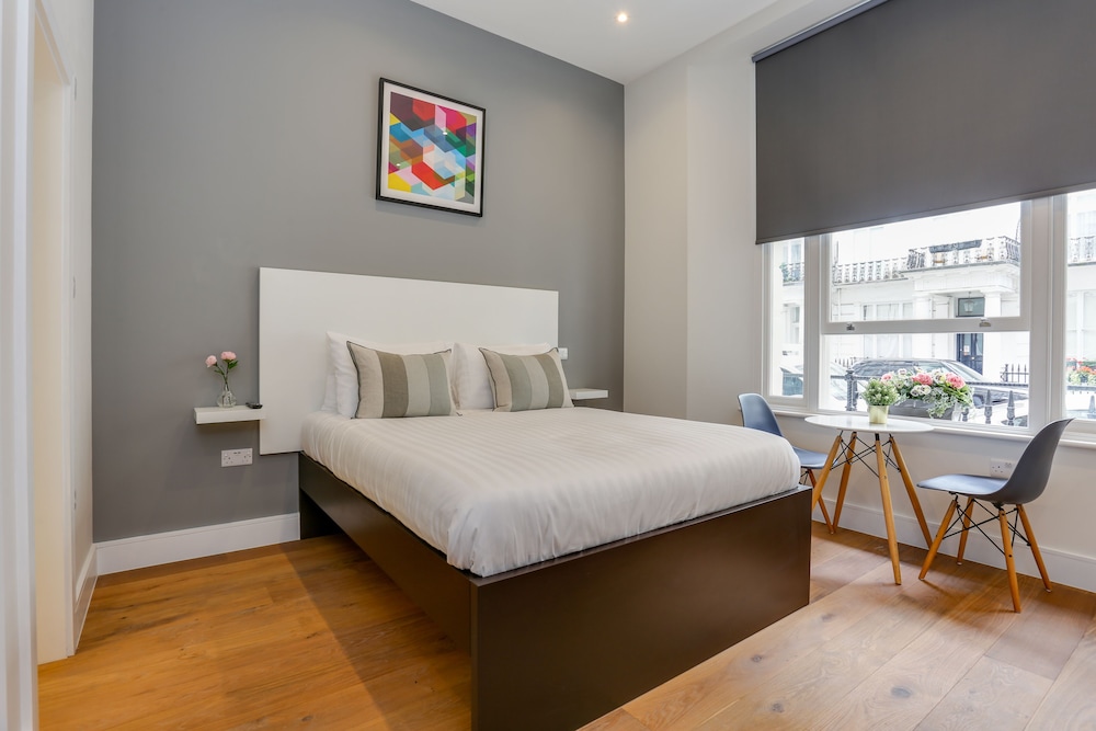 Queensborough Terrace Serviced Apartments 20/50