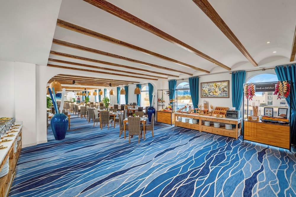 Risemount Premier Resort Danang 36/77