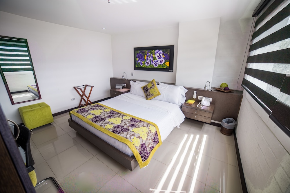 HOTEL GOLDEN PALERMO 7/50