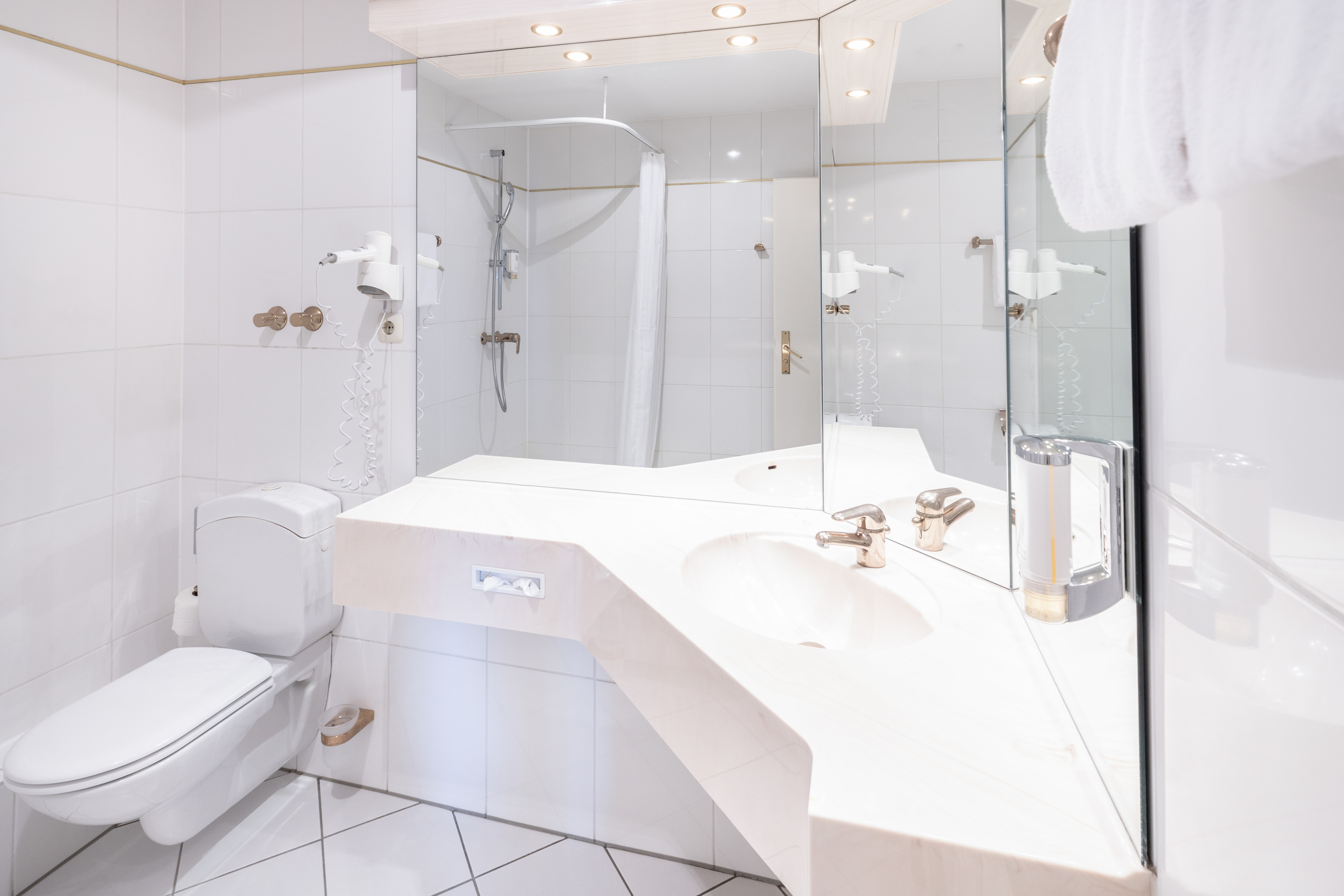 Garner Hotel Berlin Messe by IHG 96/99