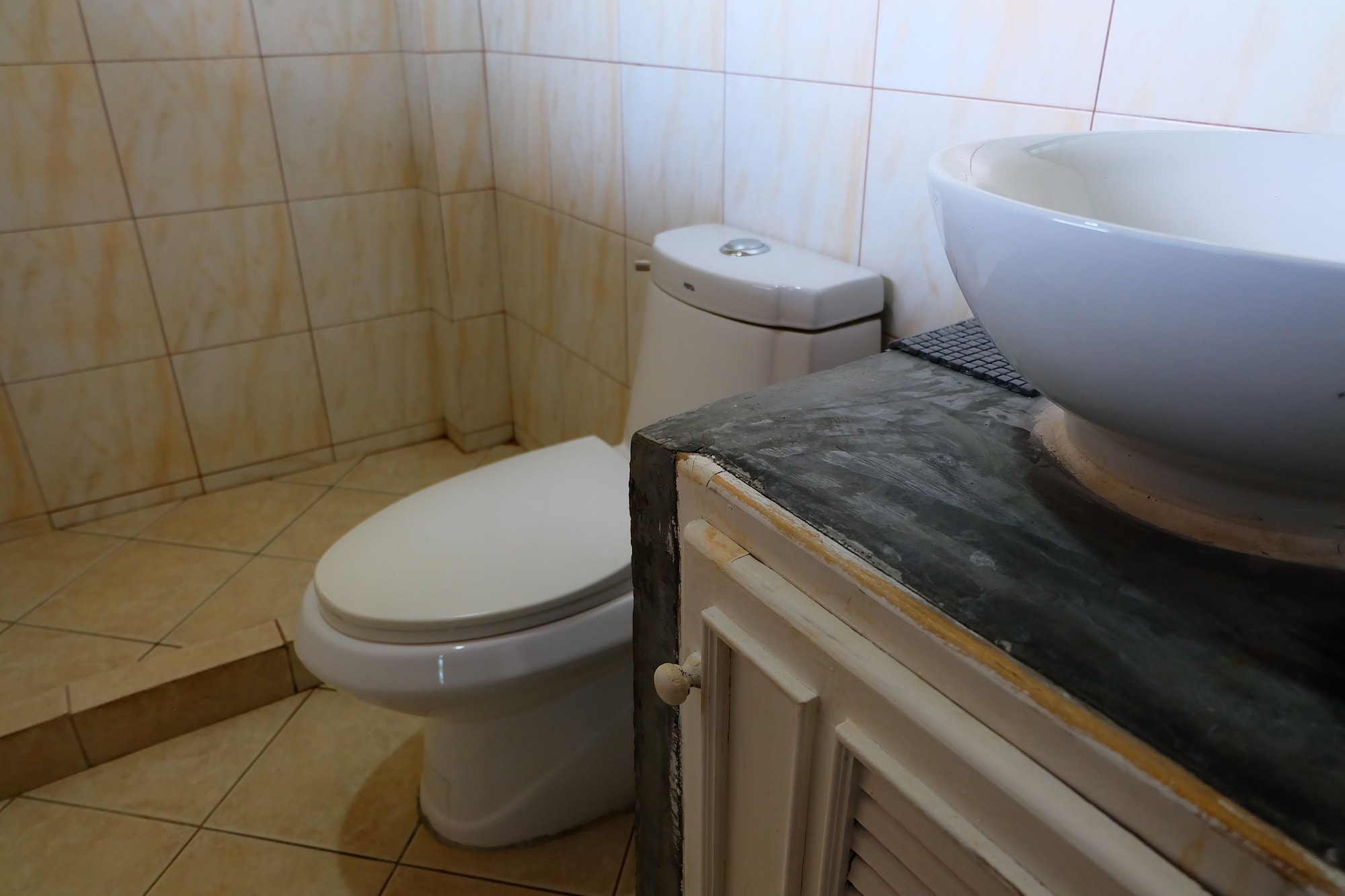 غرفة ديلوكس بسريرين مزدوجين بإطلالة على الحديقة بغرفتي نوم، Villa Franjipani Maerim 9/10