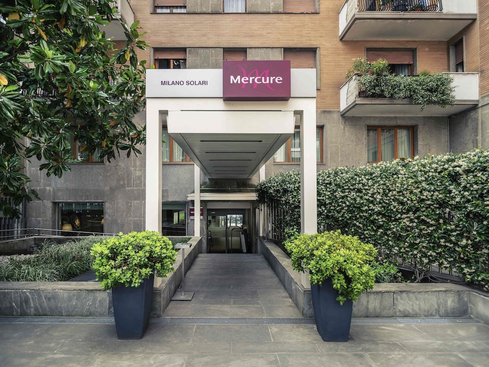 MERCURE MILANO SOLARI 4/75
