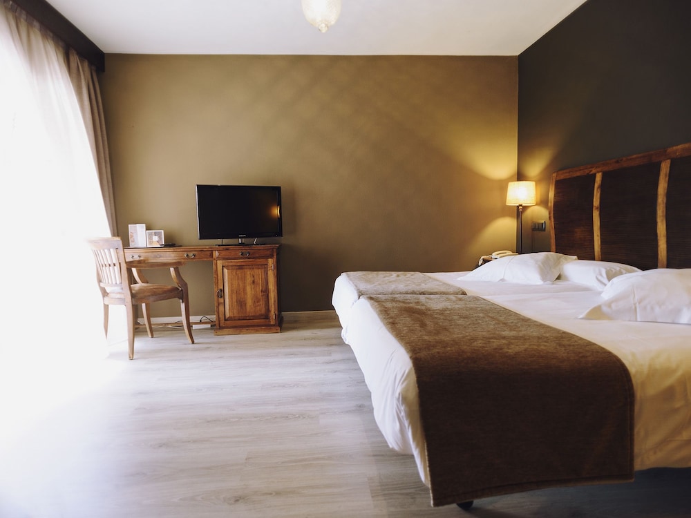 Swiss Moraira - Adults Only 11/50
