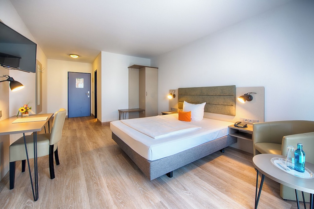 Achat Hotel Zwickau 16/50