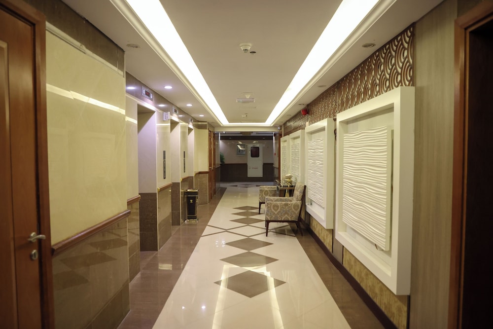Clifton International Hotel 46/50