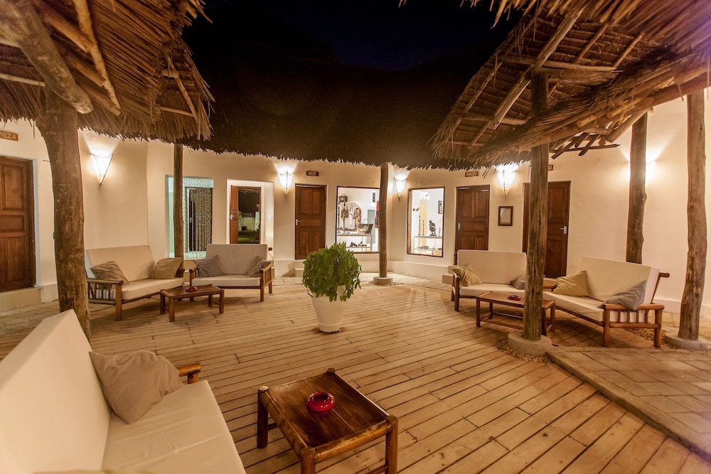 Dhow Inn Boutique Hotel 26/50