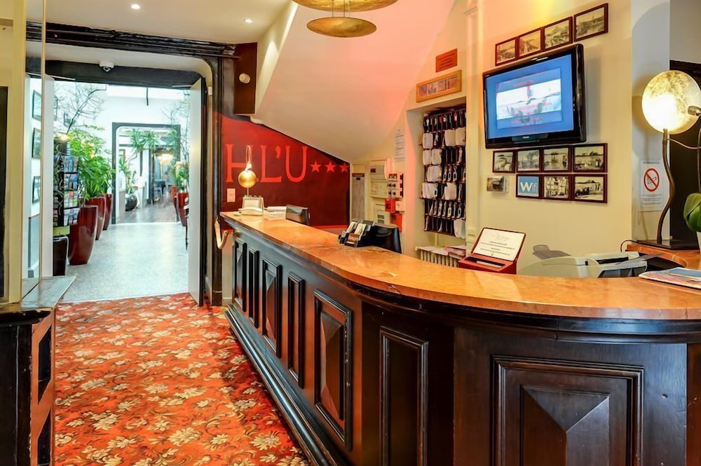 restaurant-cafeteria