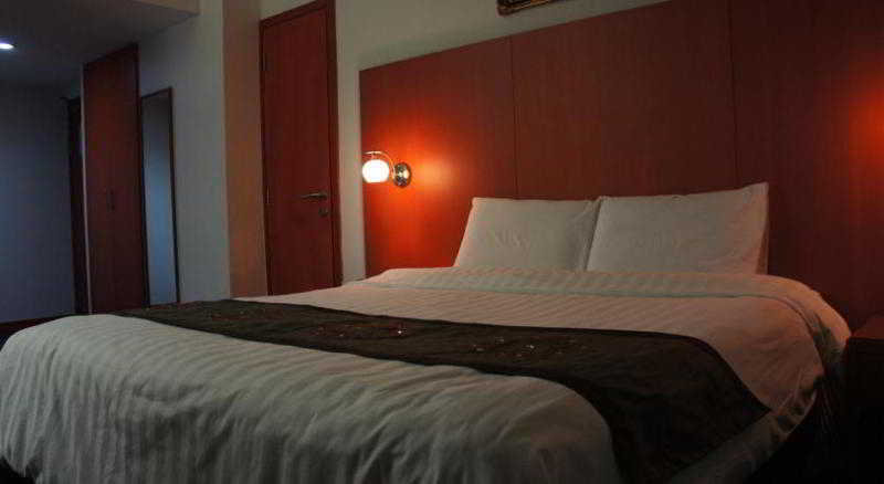 Boonmax Hotel L.L.C 14/51