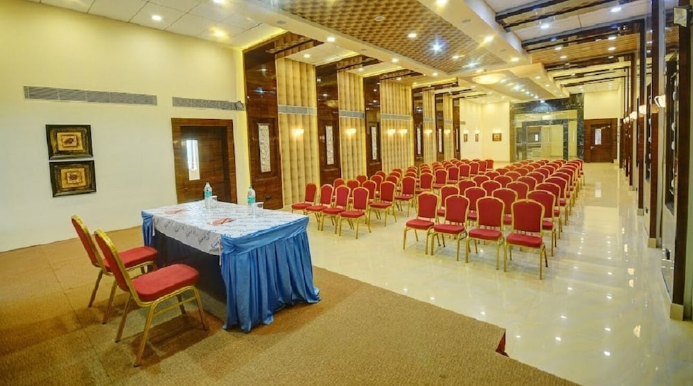 Sagar Tarang Residency 38/49