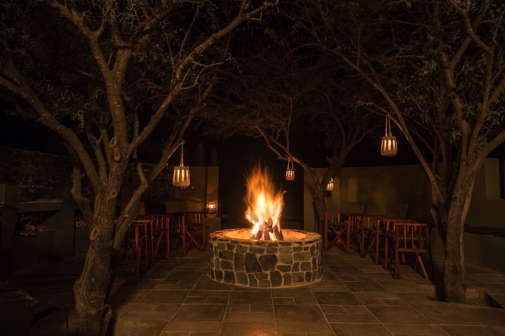 Nkala Safari Lodge 34/43