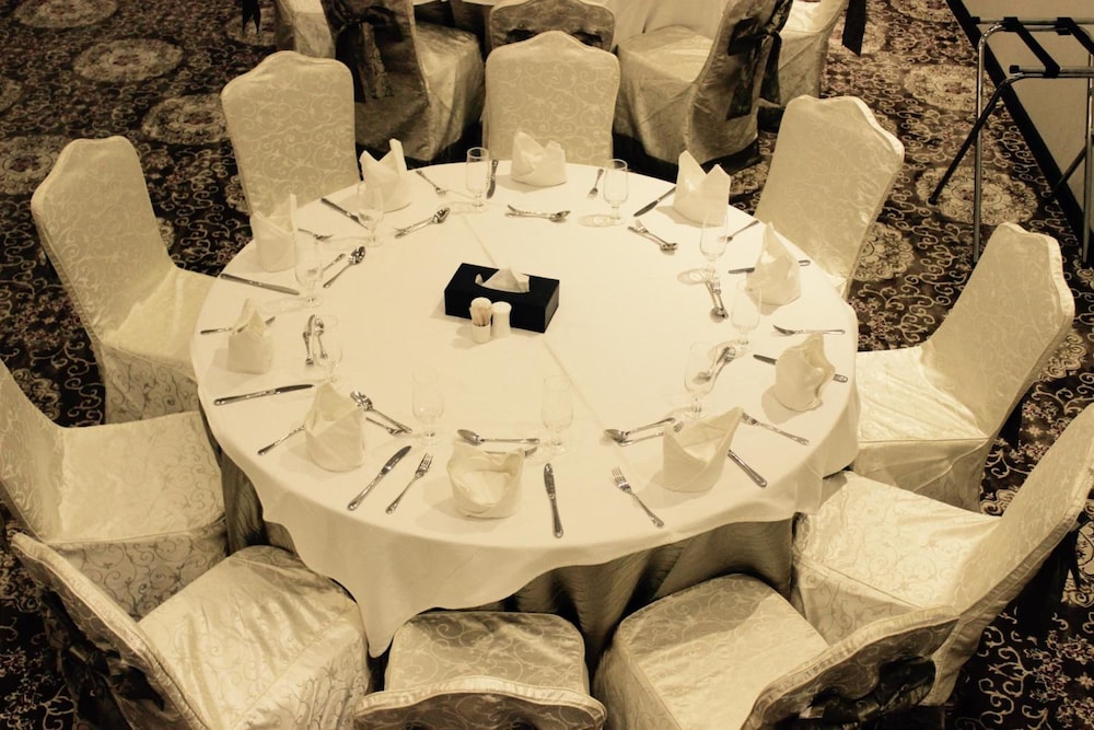 فندق ناشونال بارك(National Park Hotel) 57/66