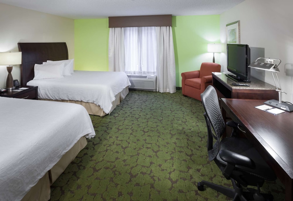 Hilton Garden Inn Merrillville 20/61