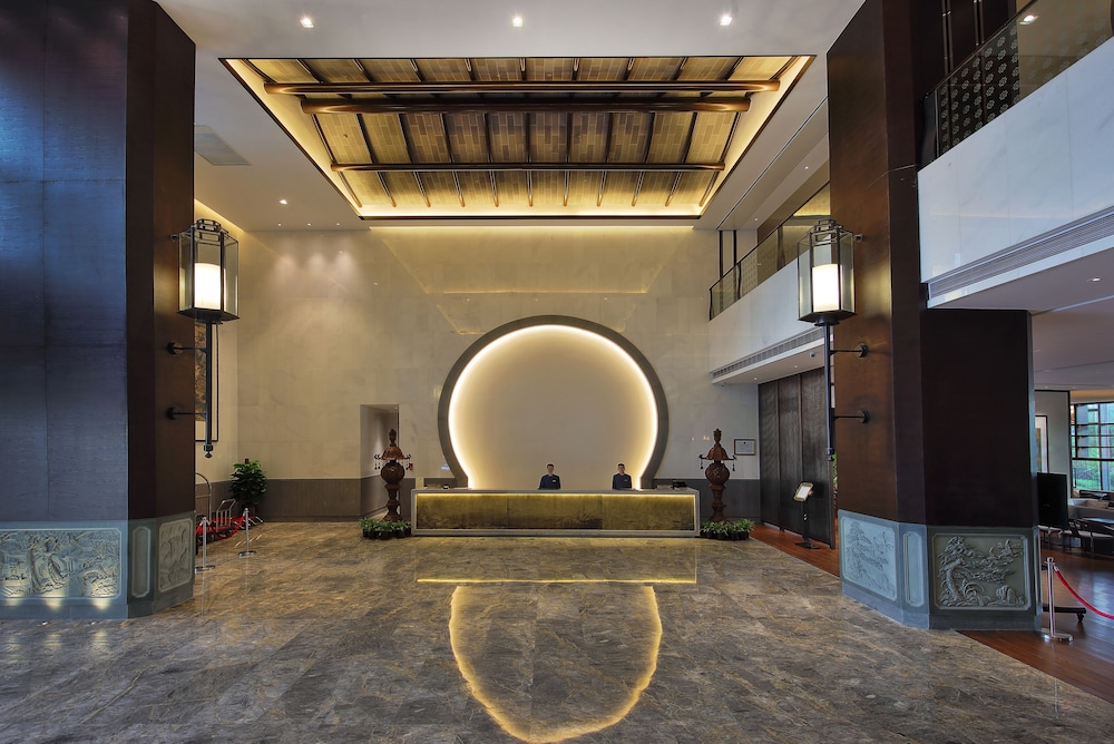 Amitabha Hotel 6/47