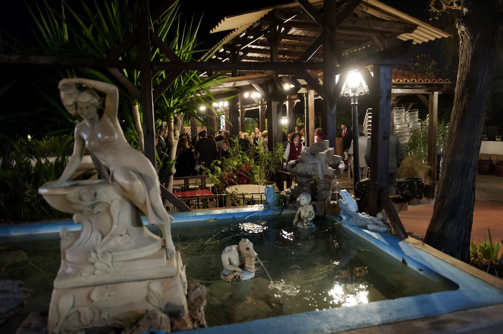 swimming pool spa