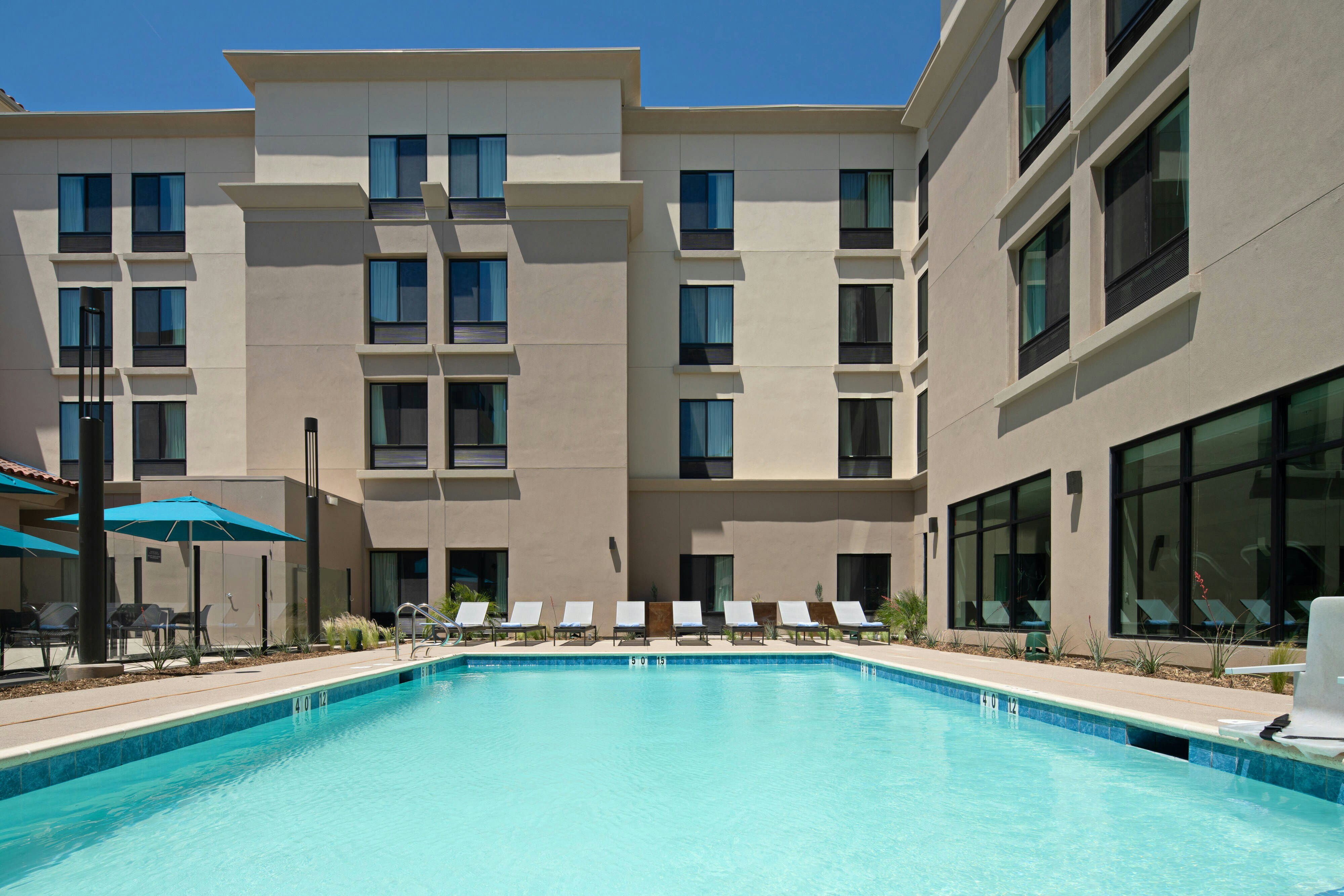 Residence Inn by Marriott Valencia 15/15