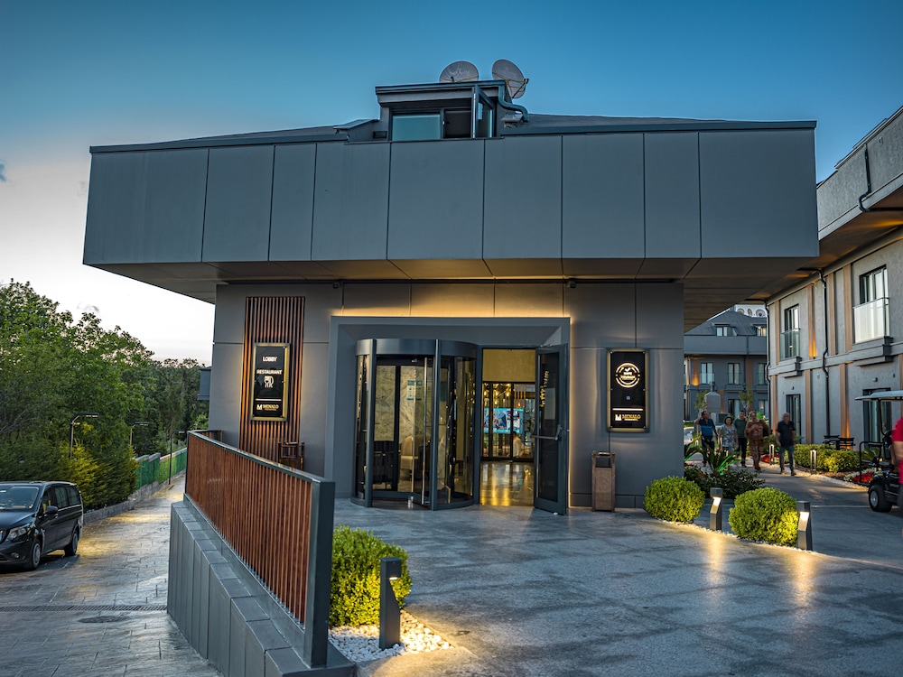 MENALO HOTEL PREMIUM ISTANBUL AIRPORT 5/68