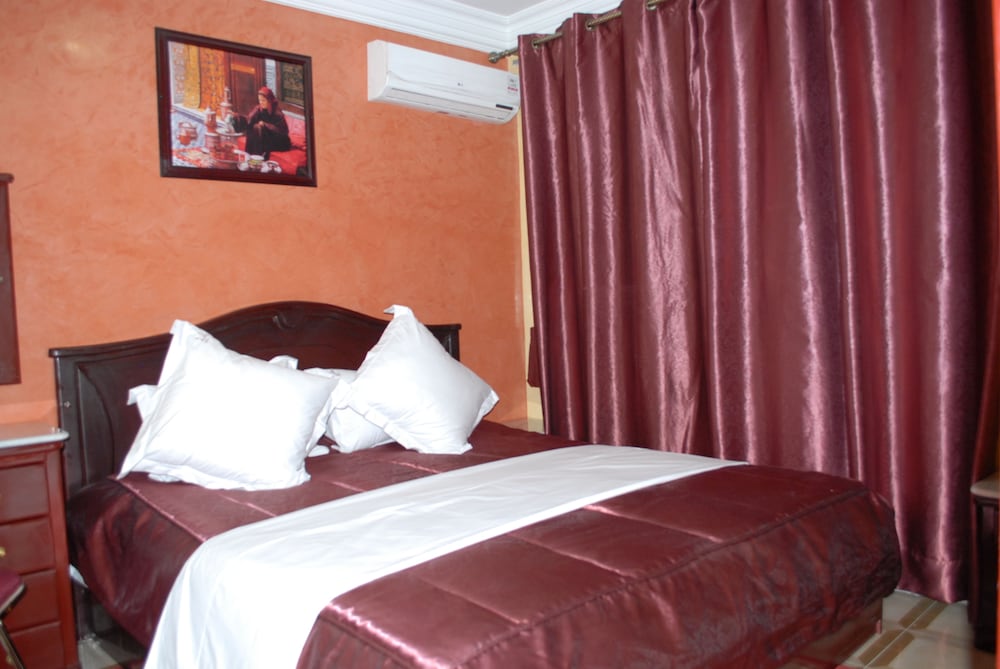 Hotel Les Ambassadeurs 22/64