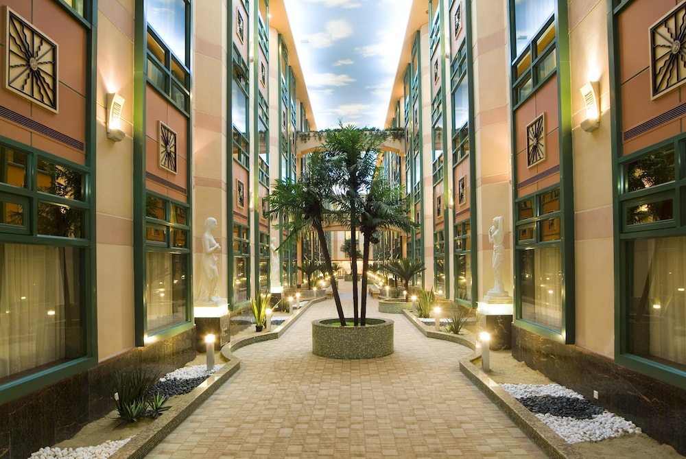 Hengfeng Haiyue International Hotel 44/50