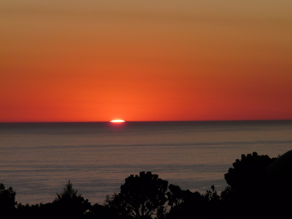 Atlanticview Cape Town Boutique Hotel 40/46