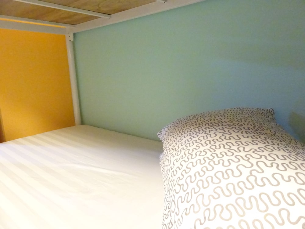 Rainbow Lodge Hk 28/39