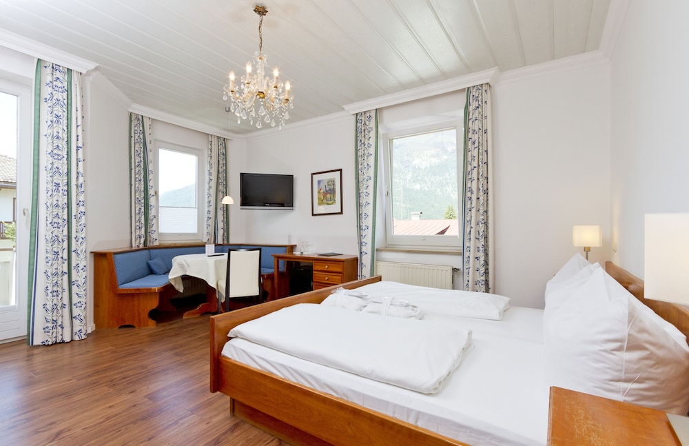 Wittelsbacher Hof Swiss Quality Hotel 2/37