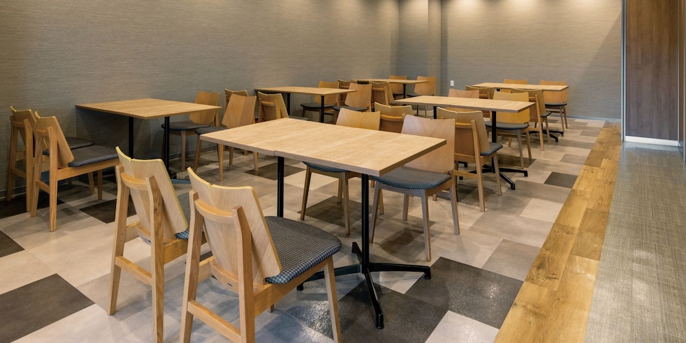 Tokai City Hotel 54/70