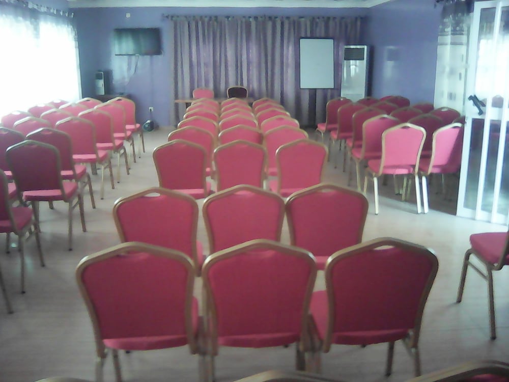 Golden Key Hotel 35/50