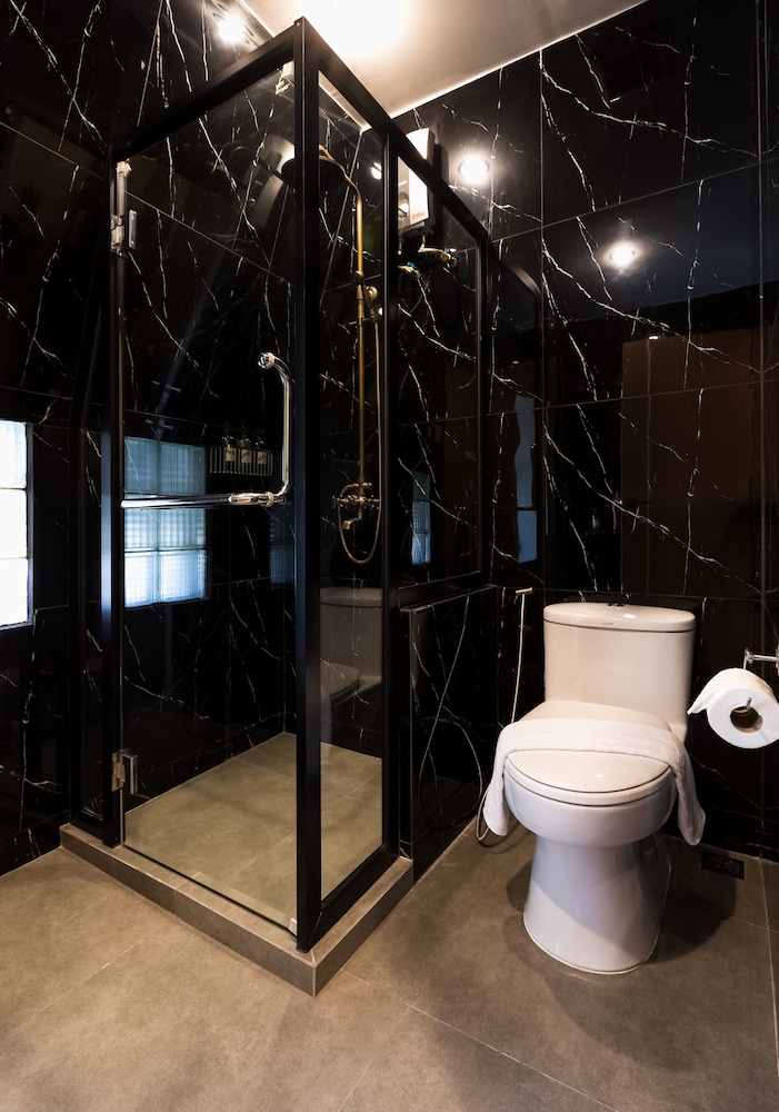 Heaven Boutique Hotel 35/36