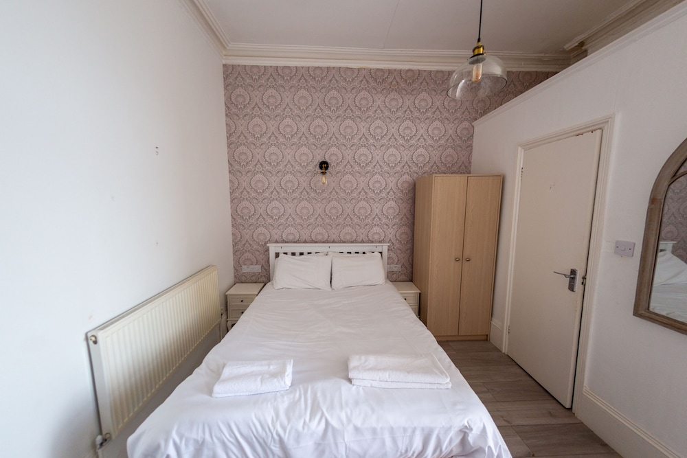 The Highlands Inn 4/50
