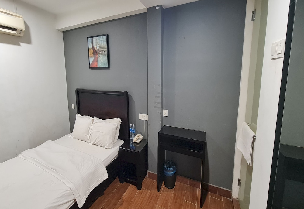Crossroads Hotel 17/46