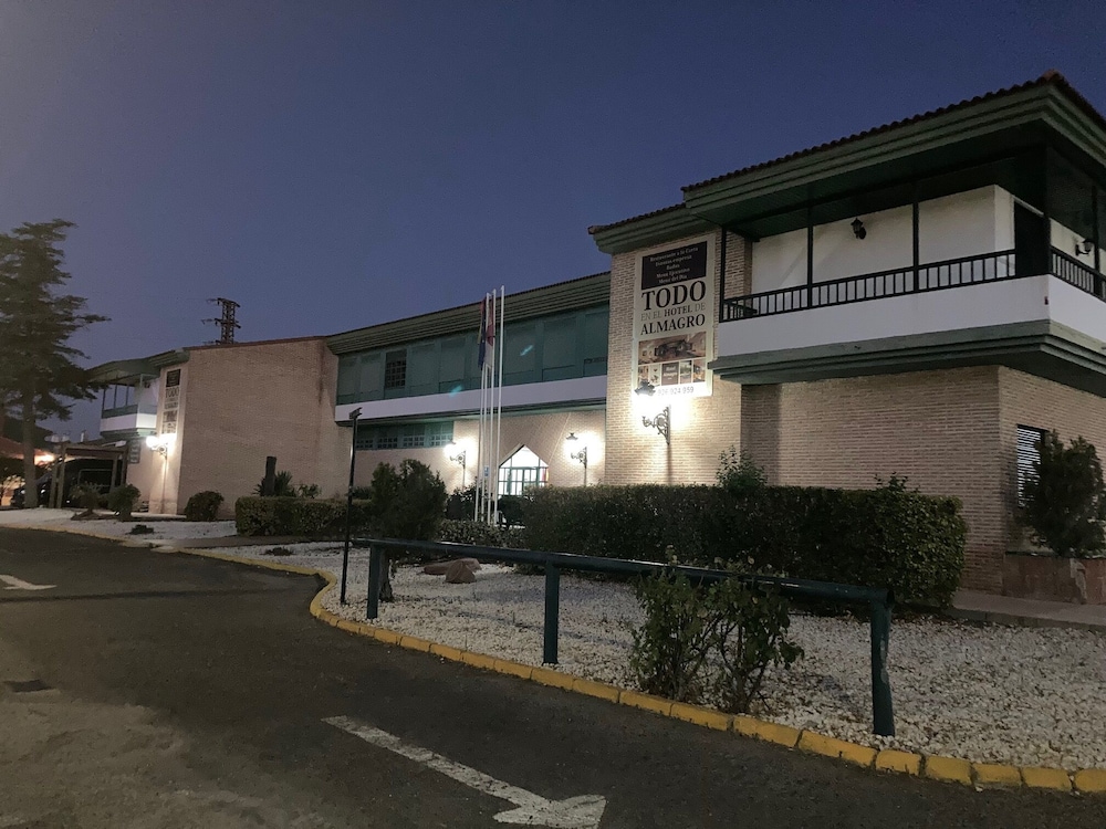 Hotel Almagro 2/73