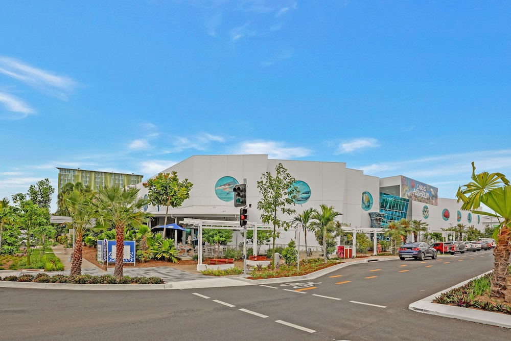 Ramada By Wyndham Cairns City Centre 33/50