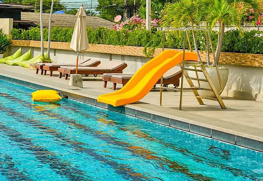 Olive Tree Hotel 28/50