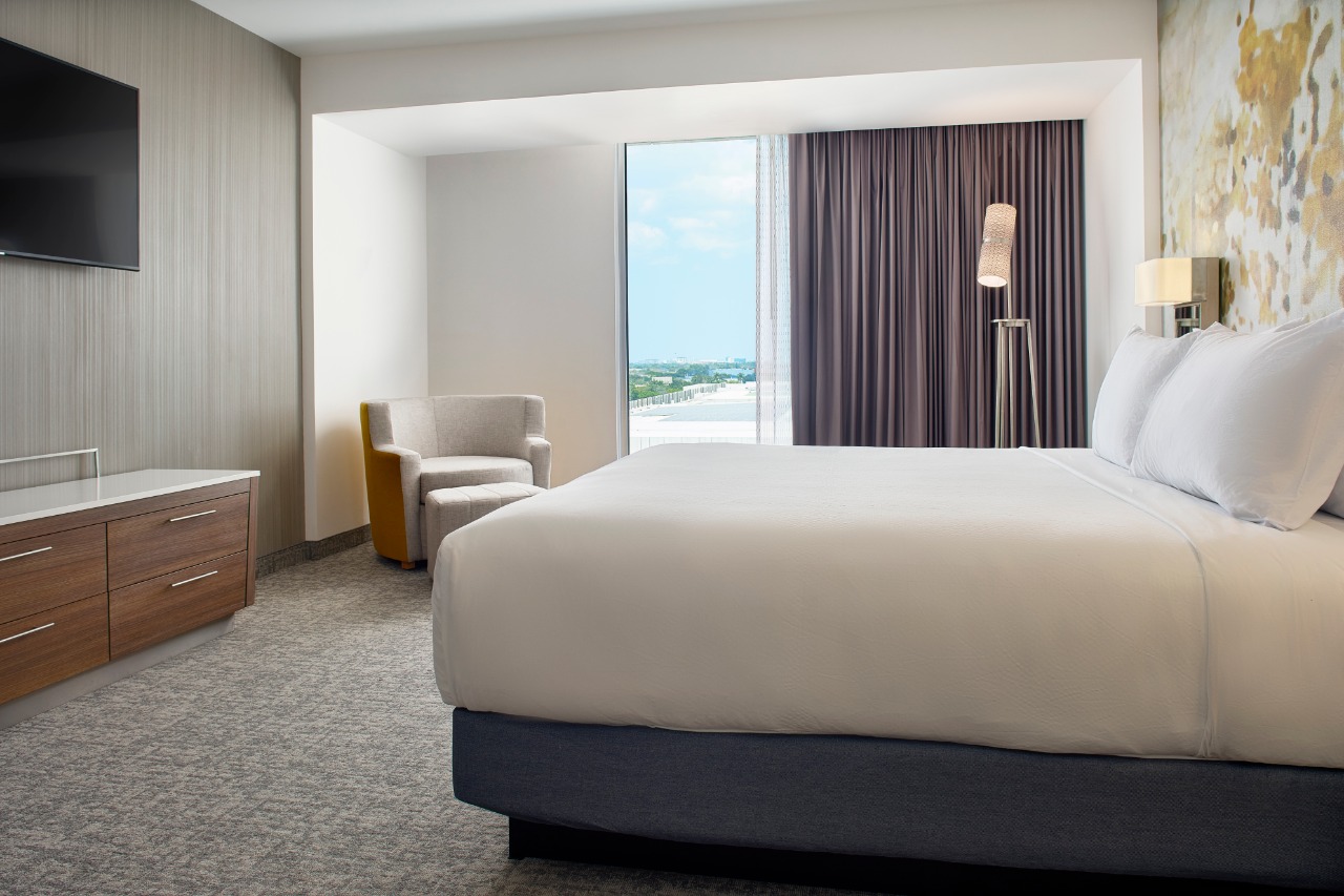 Room, King Bed, Sofa