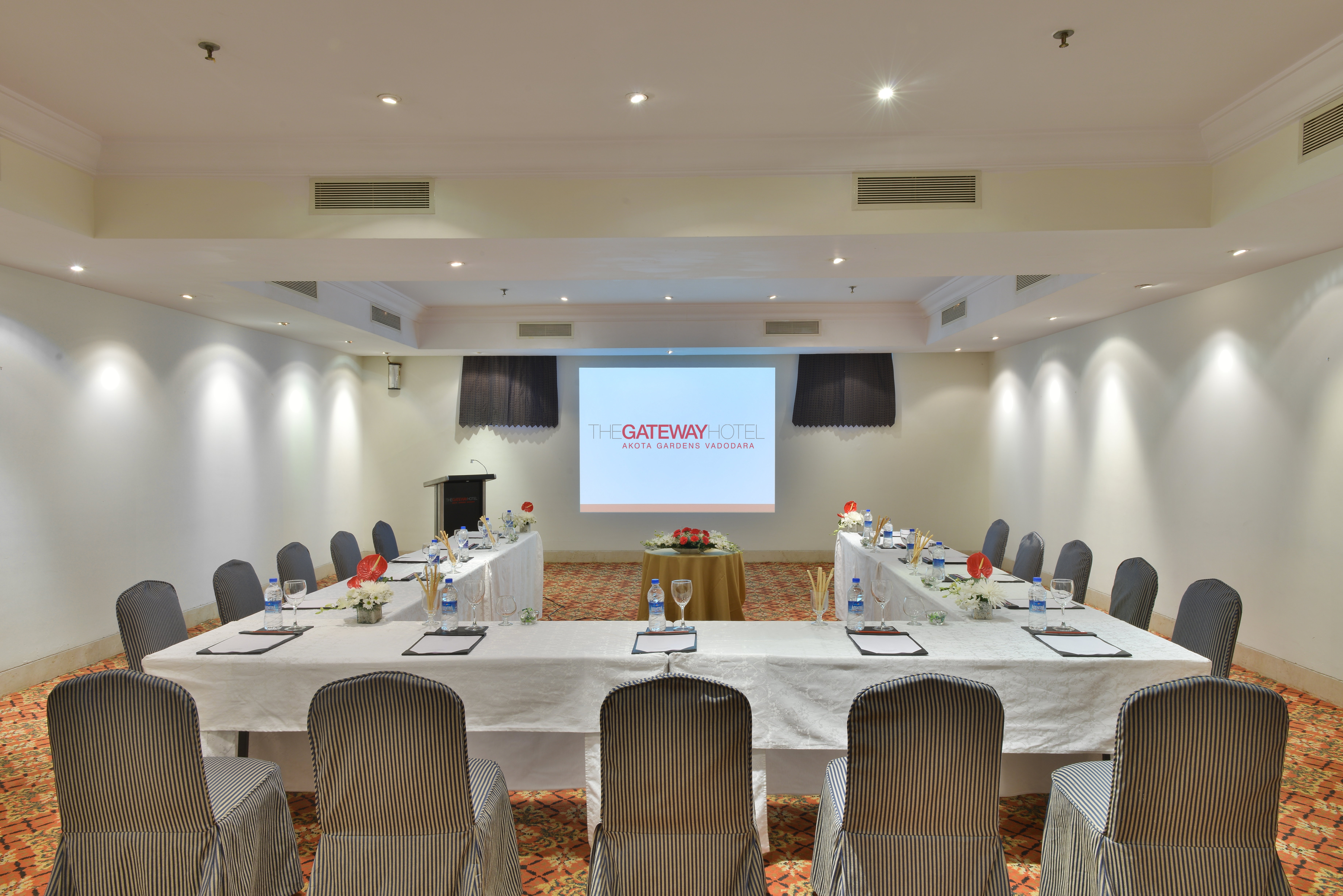 Vivanta Vadodara 30/38