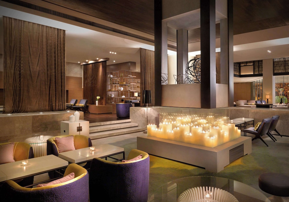 Hyatt Regency Tianjin East 9/73