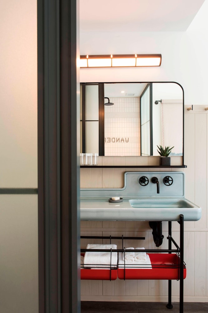 Moxy NYC Chelsea 13/56