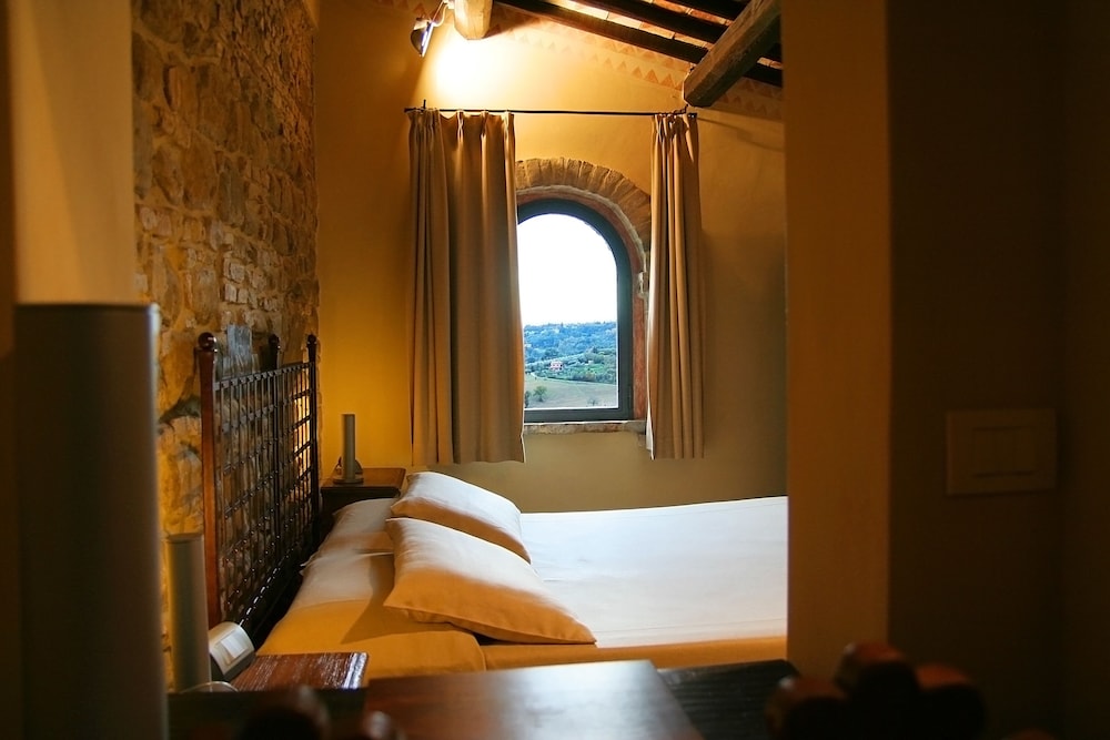 Castello di Monterone 37/64