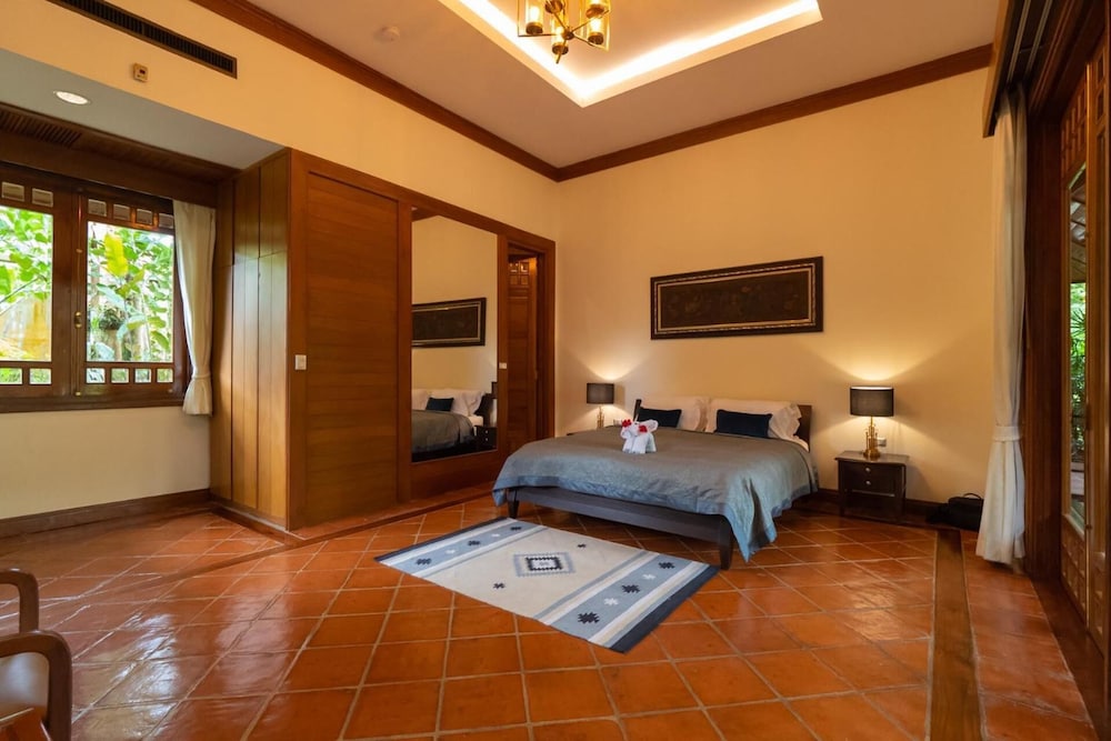 Chayana Resort 10/58