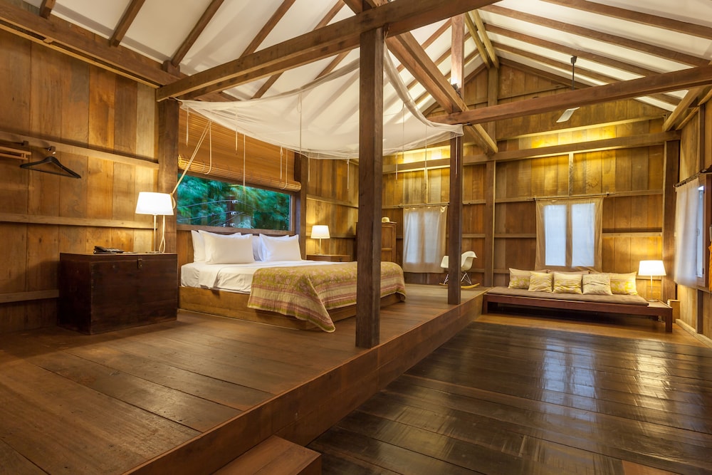 Sala Lodges 25/50