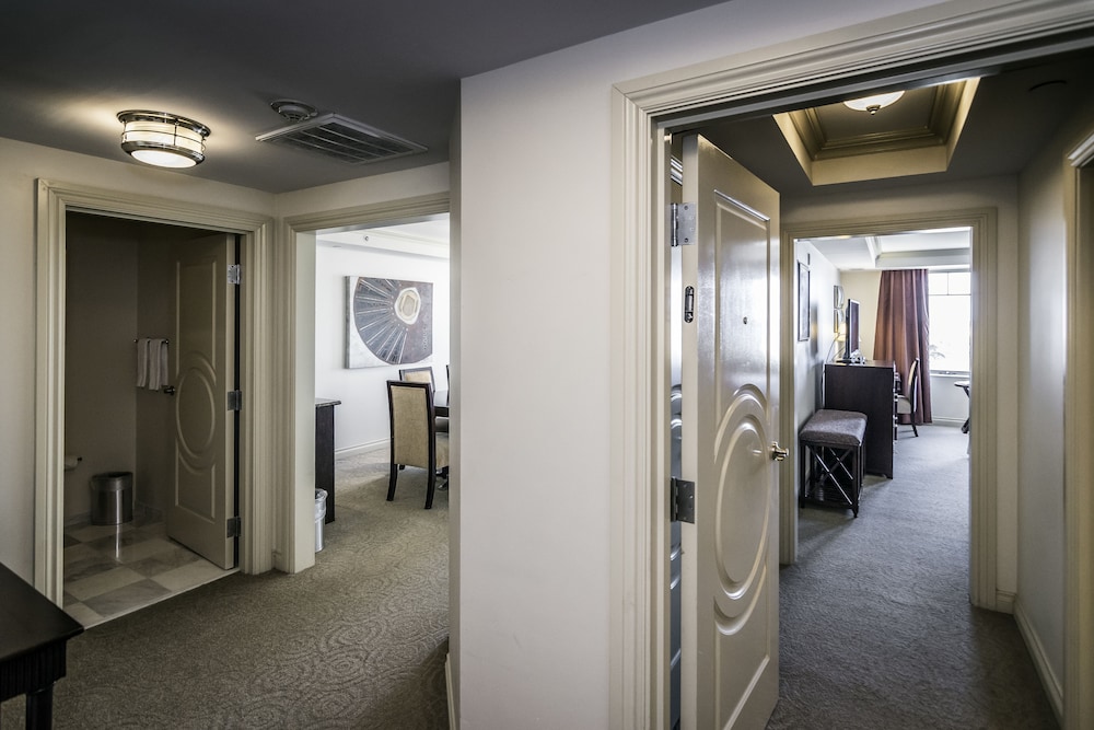Wyvern Hotel, an Ascend Collection Hotel 24/66