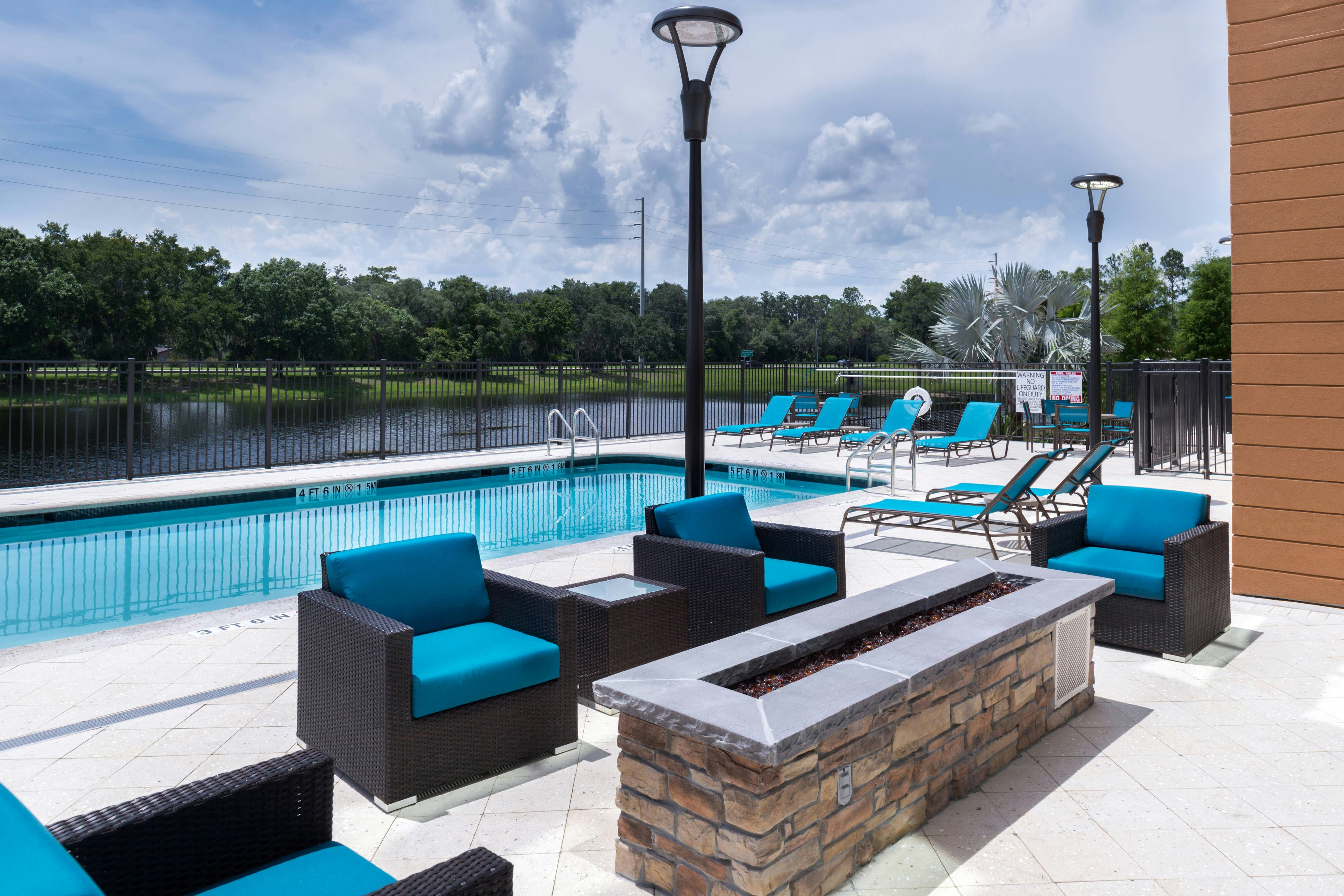 Fairfield Inn Suites By Marriott Orlando East Ucf Area 23/24