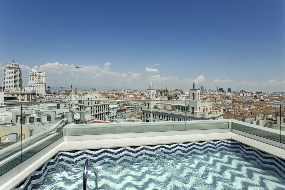 Room Mate Macarena Gran Via 40/47